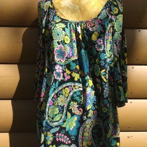 Flirty psychedelic paisley dress